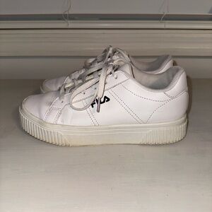 FILA Womens Panache 19 5CM00772-125 White Casual Shoes Sneakers Size 6.5